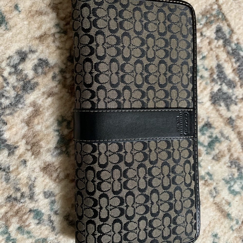 Zip Coach Wallet